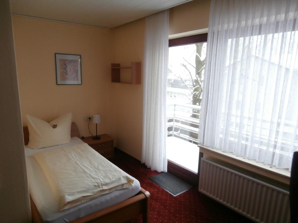 Aktivpension Regenbogen Willingen  Bagian luar foto